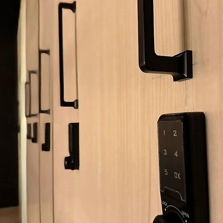 Westay Hostel Ντουμπάι Εξωτερικό φωτογραφία