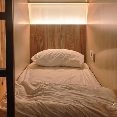 Westay Hostel Ντουμπάι Εξωτερικό φωτογραφία