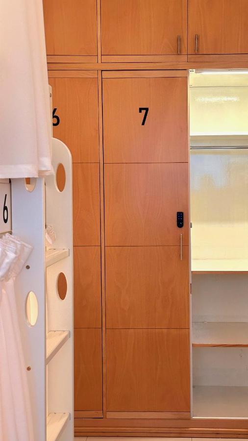 Westay Hostel Ντουμπάι Εξωτερικό φωτογραφία