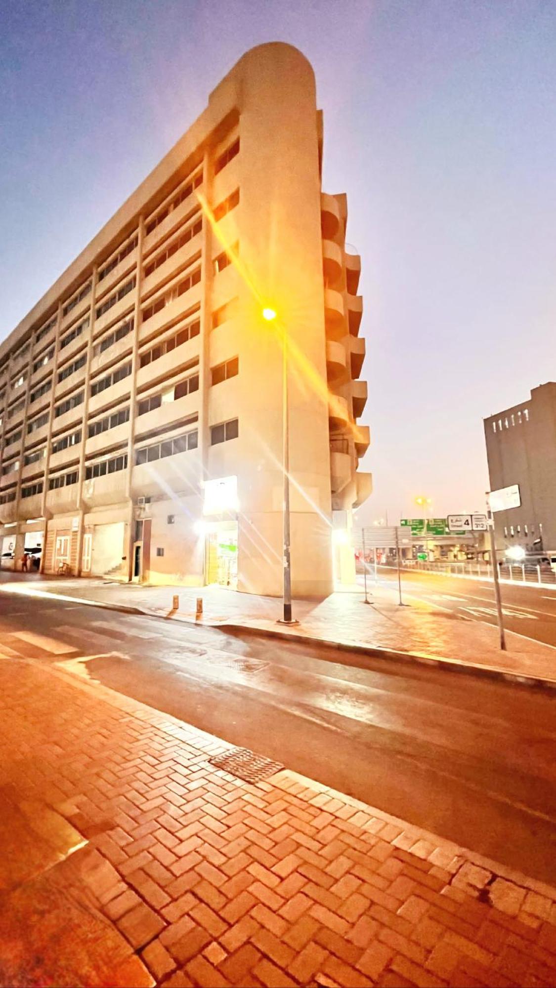 Westay Hostel Ντουμπάι Εξωτερικό φωτογραφία